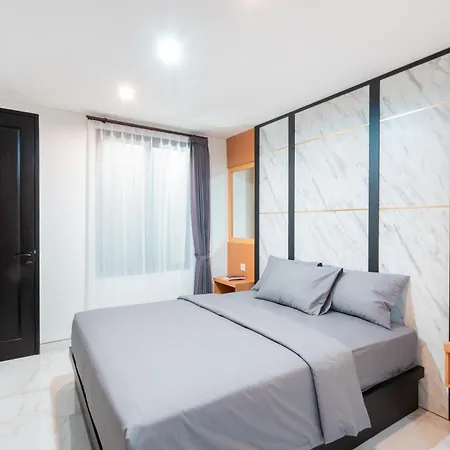 Bali Loop Coliving & Coworking Apartment Denpasar  Exterior photo