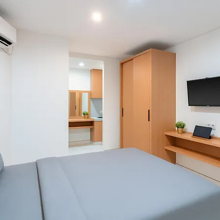 Bali Loop Coliving & Coworking Apartment Denpasar  Exterior photo