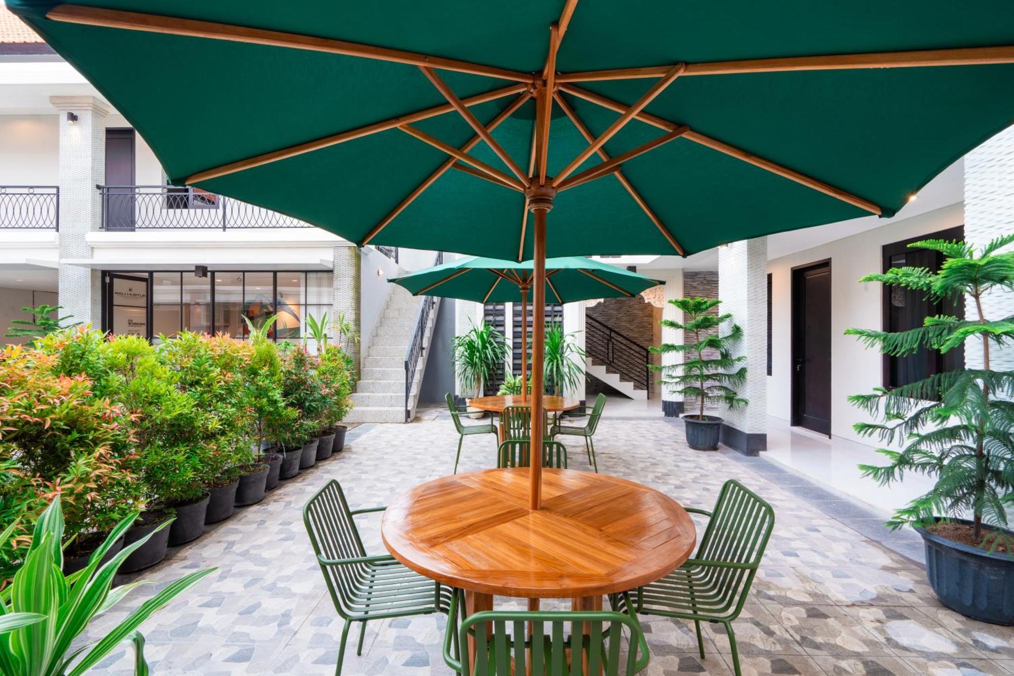 Bali Loop Coliving & Coworking *